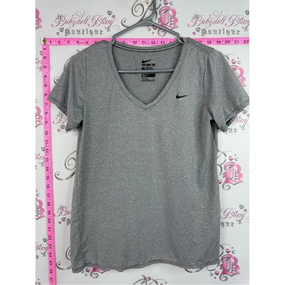 Nike dri fit tshirt Women's Gray V-Neck Dri-FIT Tee stripes athletic cut